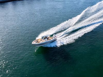 Chris Craft Catalina Series